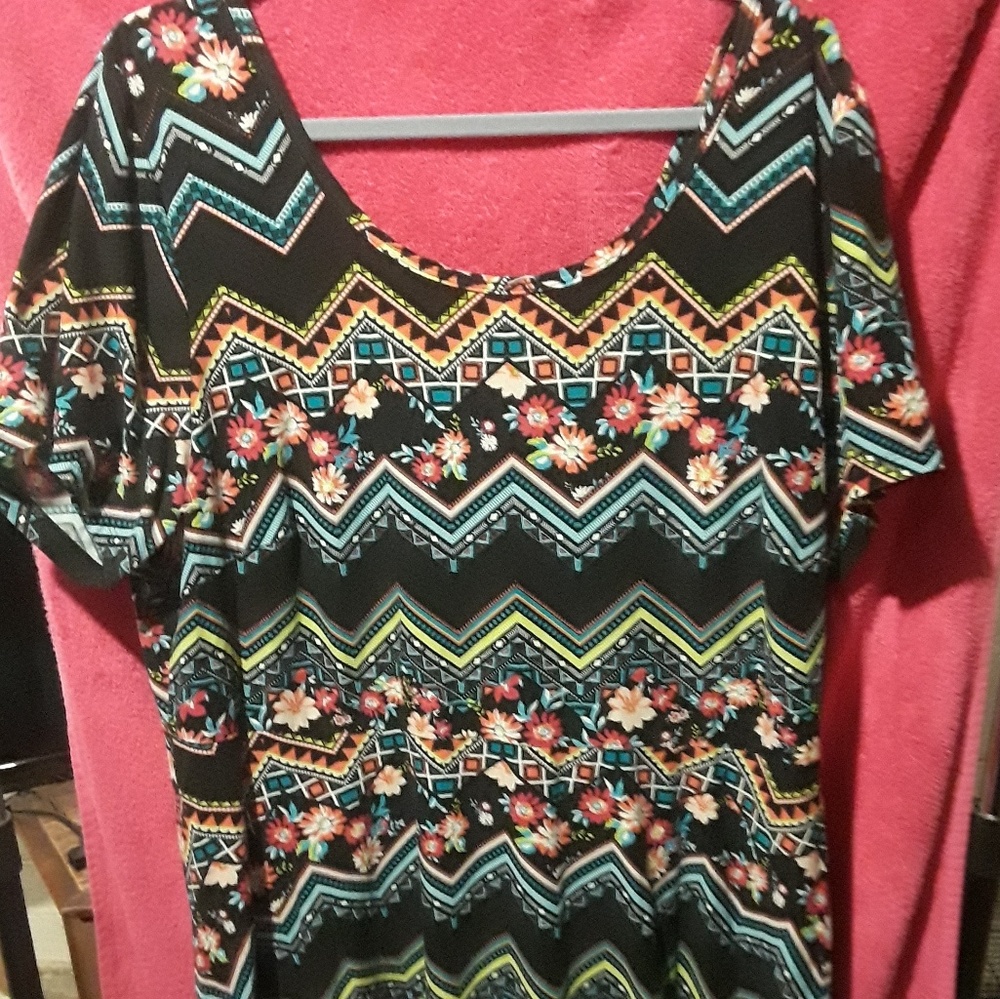 Floral t-shirt dress